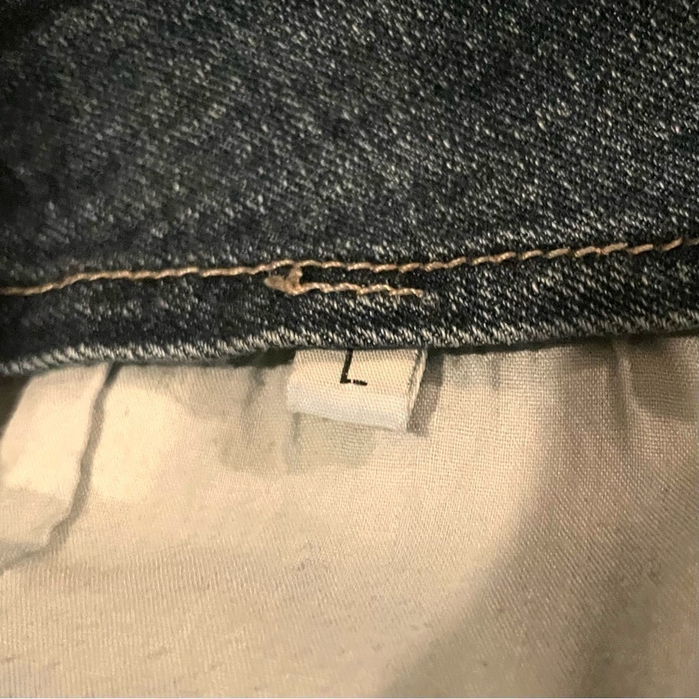 Zion Original Jeans Embroidered Capri Pants Size Large - Picture 7 of 7